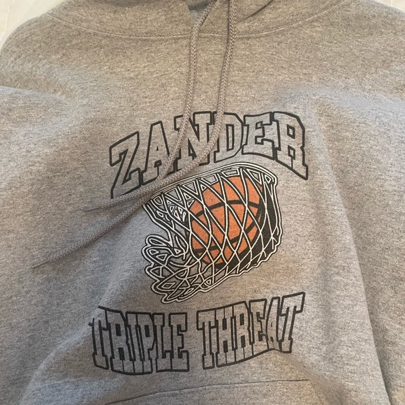 Graphic hoodie - Picture 2 of 4